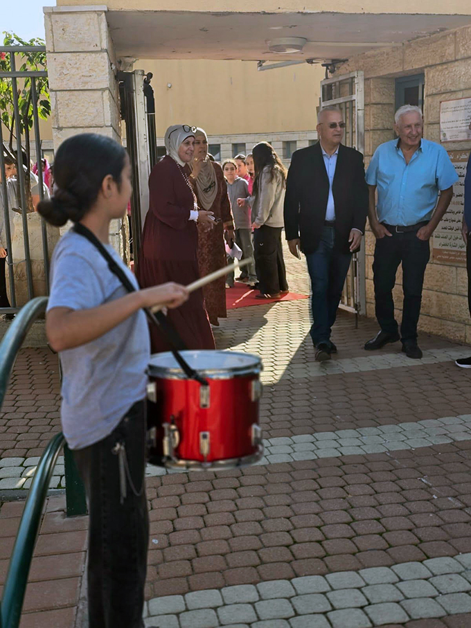 ملتقى الأجيال في مدرسة أجيال الابتدائية في جلجولية